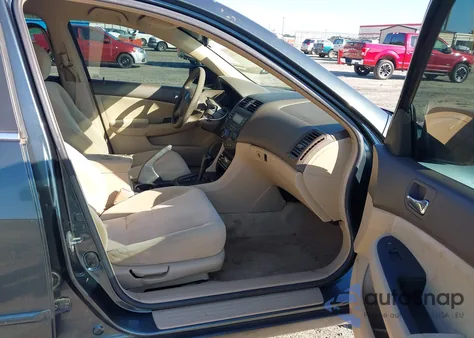 2004 Honda Accord 2.4 Lx из США, поврежденный, VIN 1HGCM56314A047099